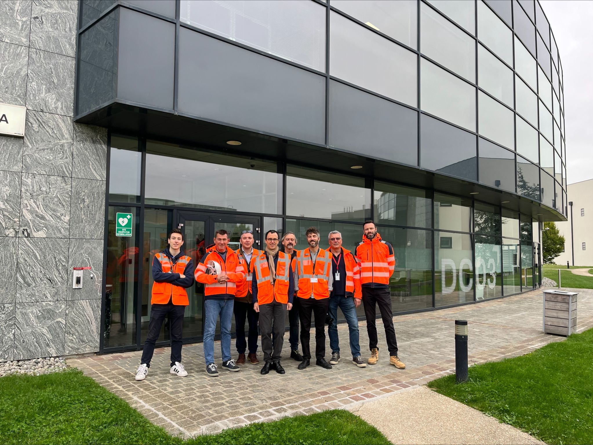 DCFLEX, un projet mené en collaboration entre RTE, Schneider Electric et Data4 (ici sur le campus de Data4 à Marcoussis)